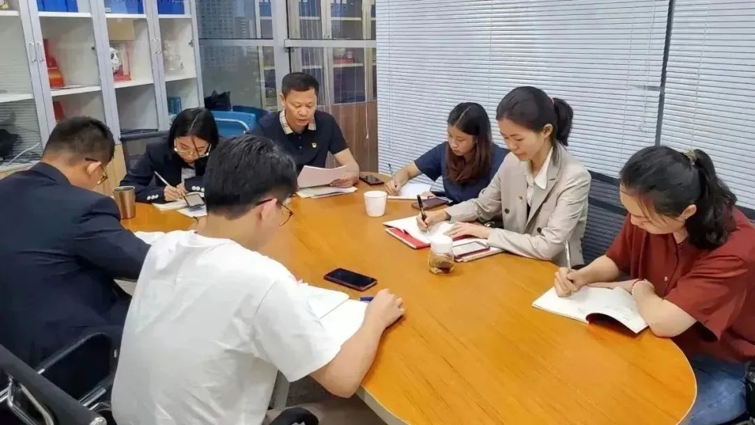 广东竞一文化科技服务有限公司党支部召开第三季度党员大会暨“忆初心，明职责”专题党课